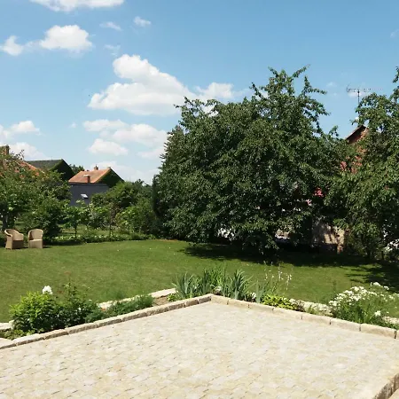 Magdalena * كوتنا هورا